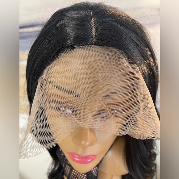 HAIR, 30” layered, center part, with lace. Jet Black - Picture 7 of 12